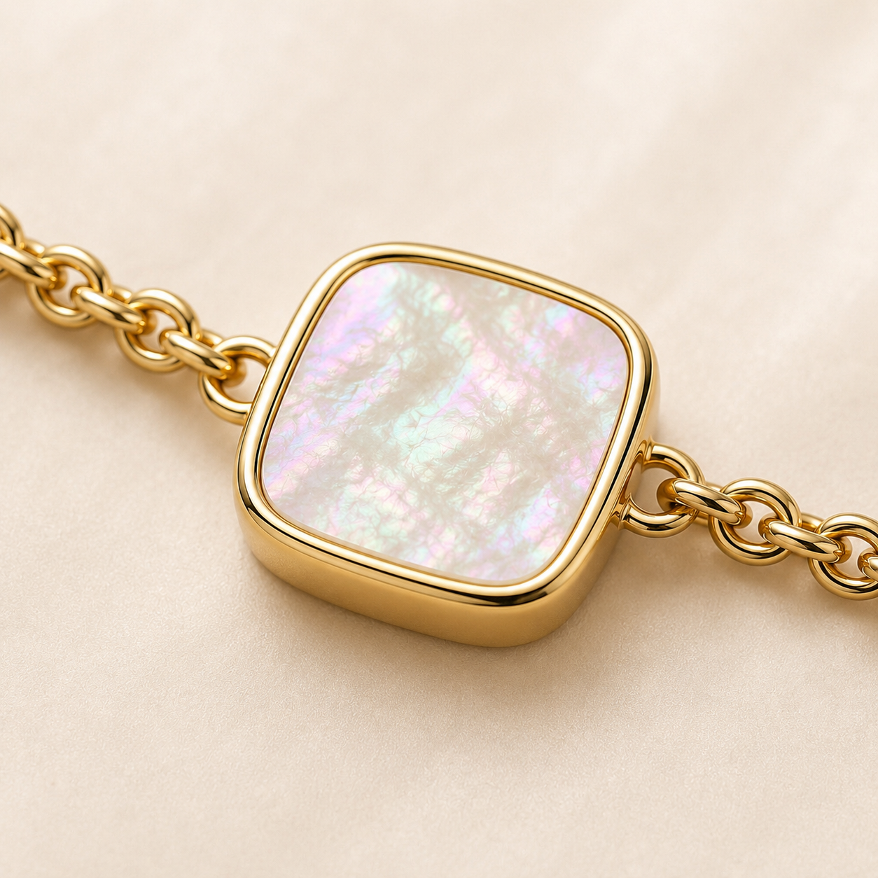 Women's NFC Bracelet